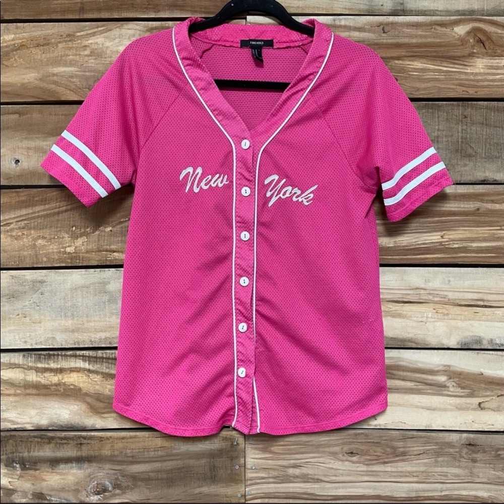 Forever 21 pink baseball jersey short sleeve mediu